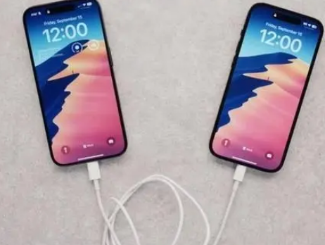 云阳苹果15维修店分享iPhone15可以给安卓充电吗 